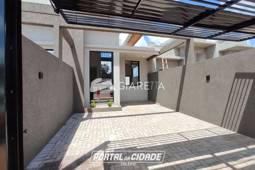 Casa &agrave; venda - 63m&sup2; - JARDIM COOPAGRO