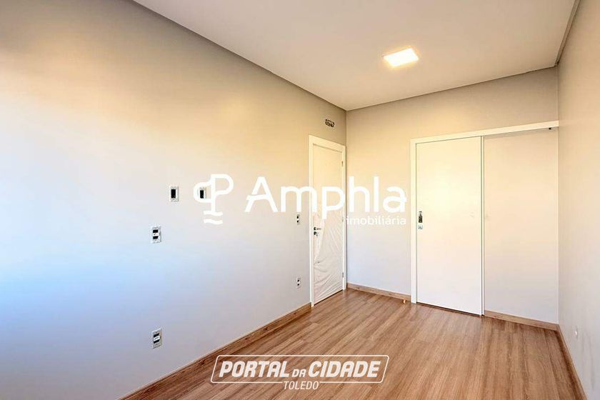 Sobrado &agrave; venda - 154m&sup2; - Recanto Tropical