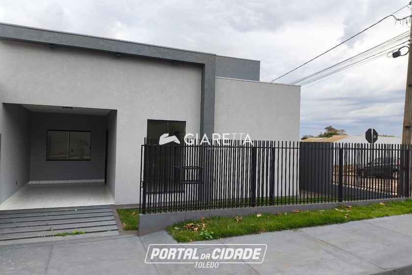Casa &agrave; venda - 62m&sup2; - JARDIM PINHEIRINHO