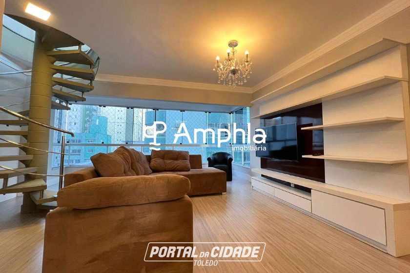 Apartamento &agrave; venda - 220m&sup2; - Centro