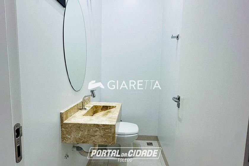 Sobrado &agrave; venda - 110m&sup2; - JARDIM PANCERA