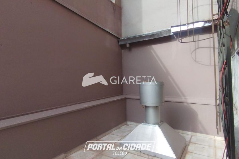 Sala Comercial para alugar - 215m&sup2; - CENTRO