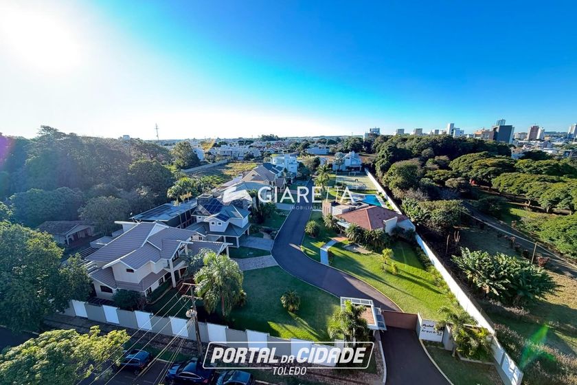 Apartamento &agrave; venda - 87m&sup2; - CENTRO