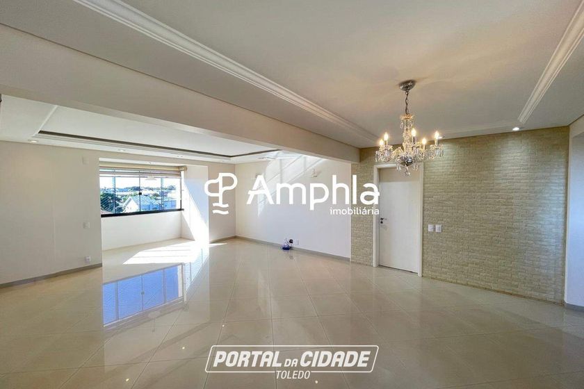 Apartamento &agrave; venda - 179m&sup2; - Centro
