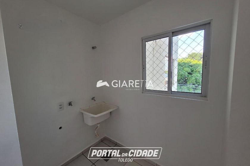 Apartamento para alugar - 56m&sup2; - CENTRO