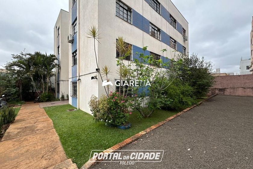 Apartamento para alugar - 55m&sup2; - CENTRO