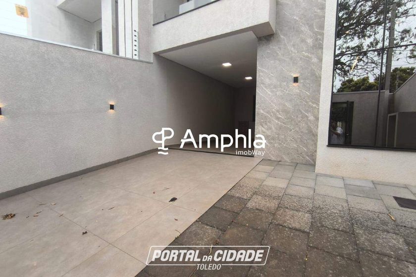 Sobrado &agrave; venda - 306m&sup2; - Maria Luiza