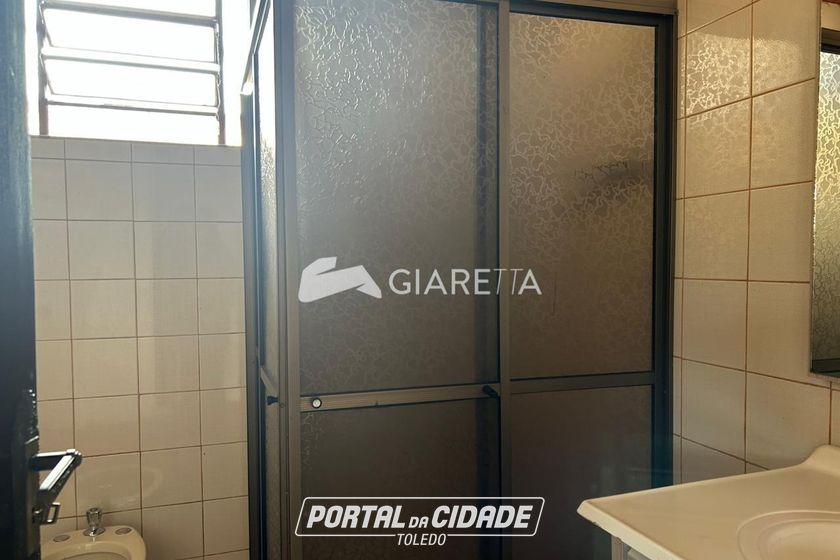 Casa para alugar - 97m&sup2; - JARDIM BRESSAN