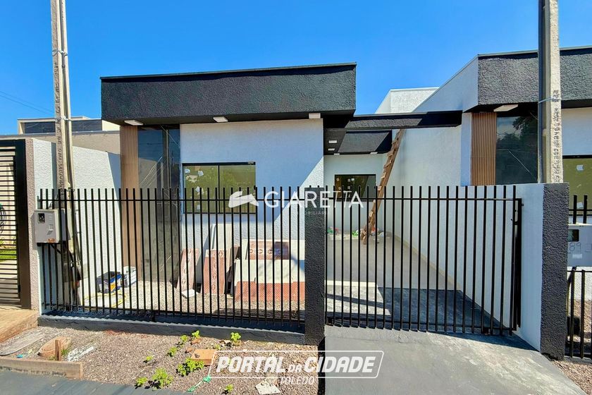 Casa &agrave; venda - 44m&sup2; - JARDIM COOPAGRO