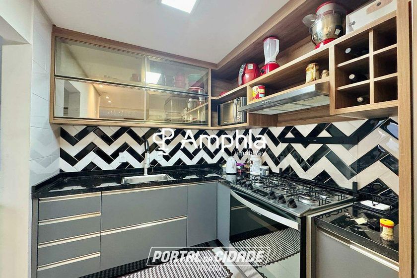 Apartamento &agrave; venda - 78m&sup2; - Centro