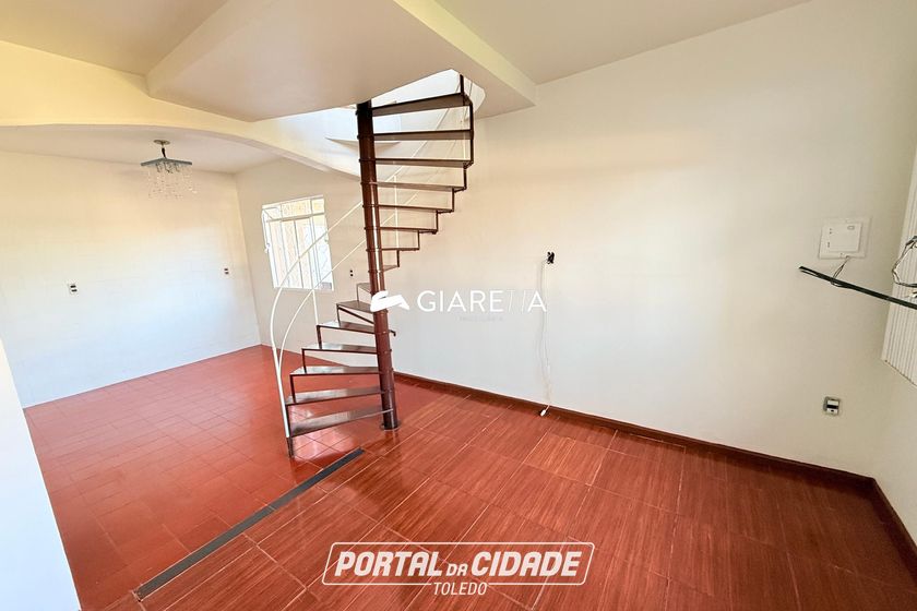Sobrado para alugar - 112m&sup2; - JARDIM PORTO ALEGRE