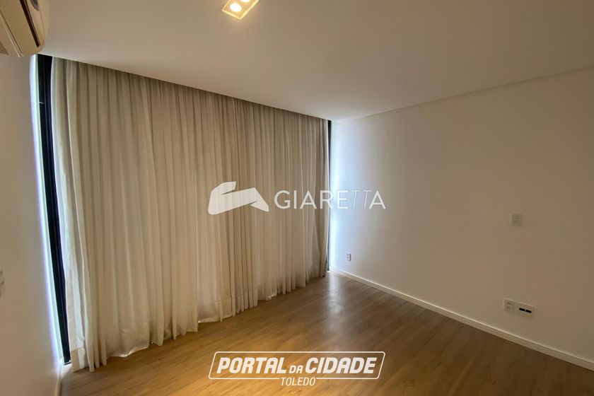 Sobrado &agrave; venda - 125m&sup2; - JARDIM TOCANTINS