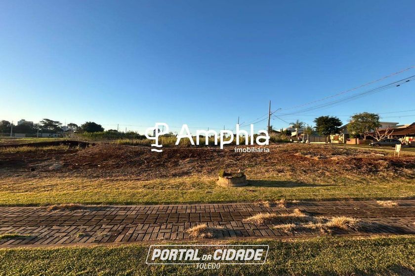 Terreno &agrave; venda - 344m&sup2; - Ana Paula