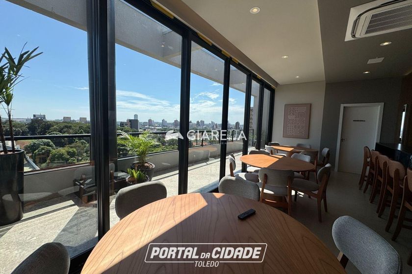 Apartamento para alugar - 87m&sup2; - CENTRO