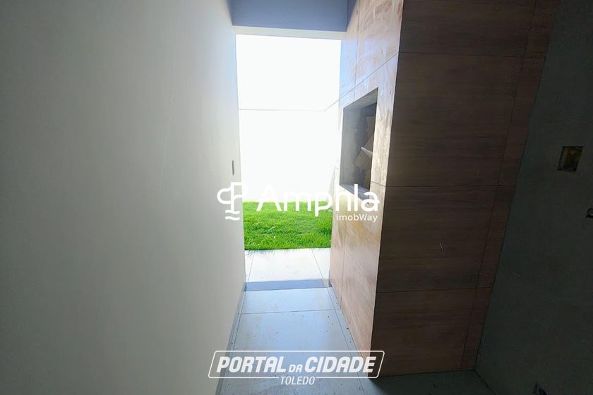 Casa &agrave; venda - 50m&sup2; - Esmeralda