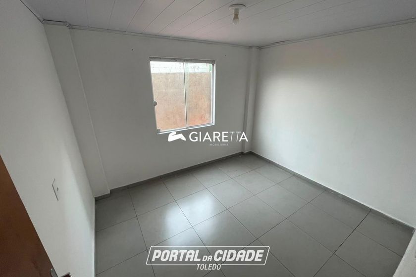 Apartamento para alugar - 54m&sup2; - SEDE ALVORADA