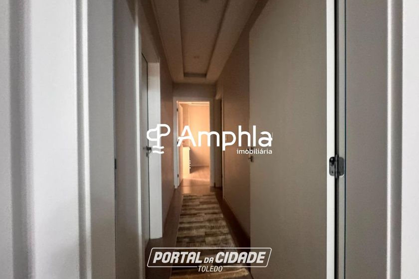 Apartamento &agrave; venda - 250m&sup2; - Centro