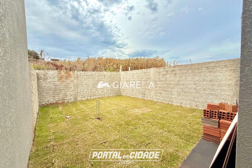 Casa &agrave; venda - 46m&sup2; - JARDIM PANORAMA