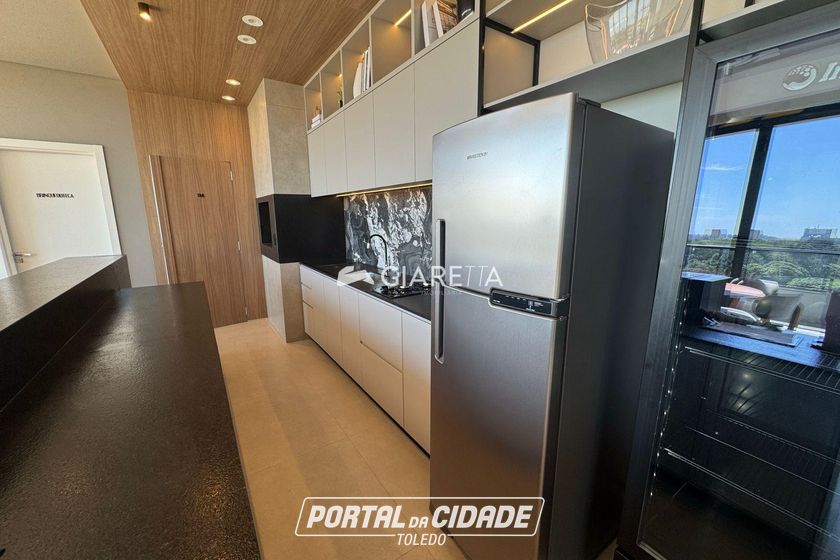 Apartamento para alugar - 87m&sup2; - CENTRO