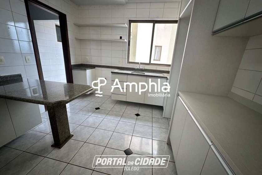 Apartamento &agrave; venda - 113m&sup2; - Centro