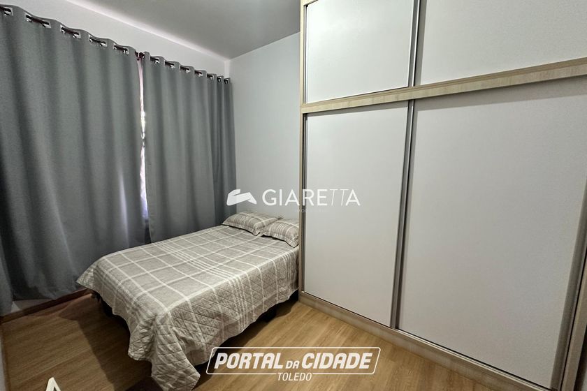 Sobrado &agrave; venda - 71m&sup2; - CENTRO