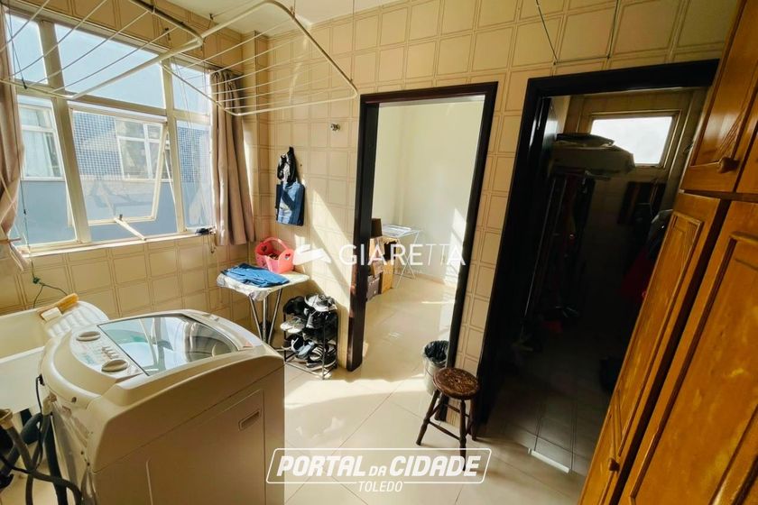 Apartamento &agrave; venda - 137m&sup2; - CENTRO