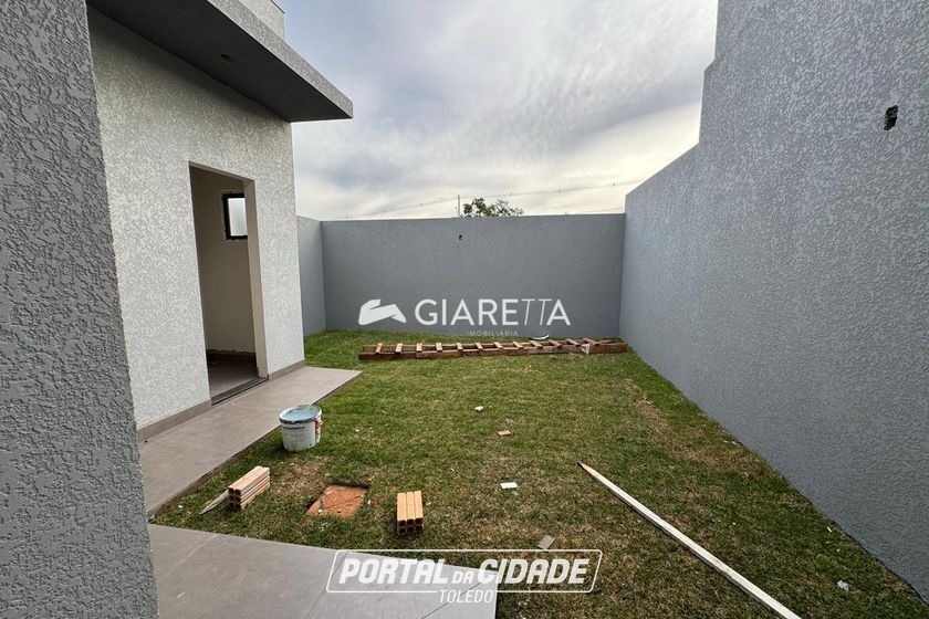 Casa &agrave; venda - 85m&sup2; - JARDIM PANCERA