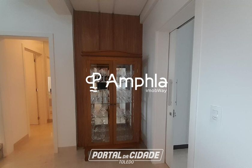 Apartamento &agrave; venda - 220m&sup2; - Centro