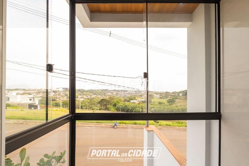 Sobrado &agrave; venda - 166m&sup2; - CENTRO