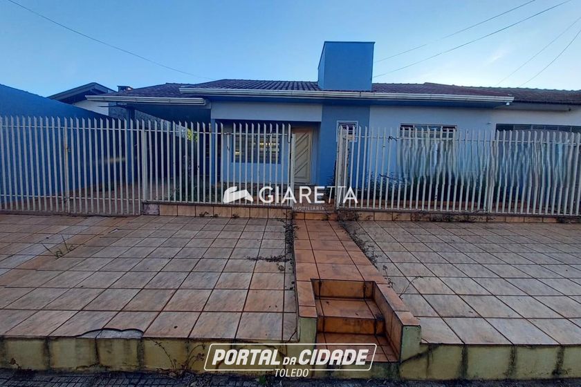 Casa &agrave; venda - 118m&sup2; - JARDIM PORTO ALEGRE