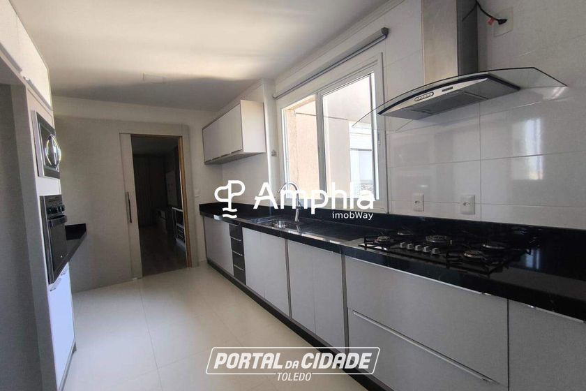 Apartamento &agrave; venda - 140m&sup2; - Centro