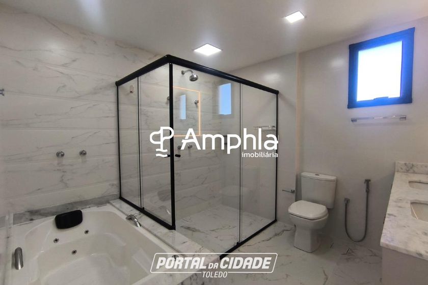 Apartamento &agrave; venda - 150m&sup2; - Centro
