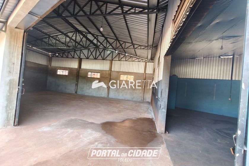 Sal&atilde;o Comercial para alugar - 258m&sup2; - JARDIM BRESSAN