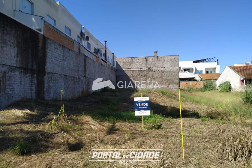 Terreno &agrave; venda - 360m&sup2; - JARDIM PANCERA
