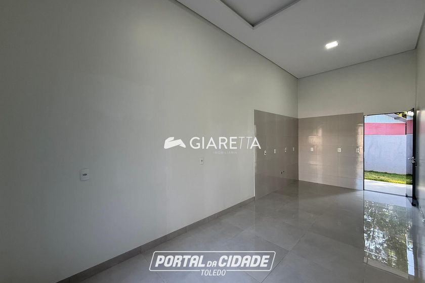 Casa &agrave; venda - 55m&sup2; - JARDIM COOPAGRO