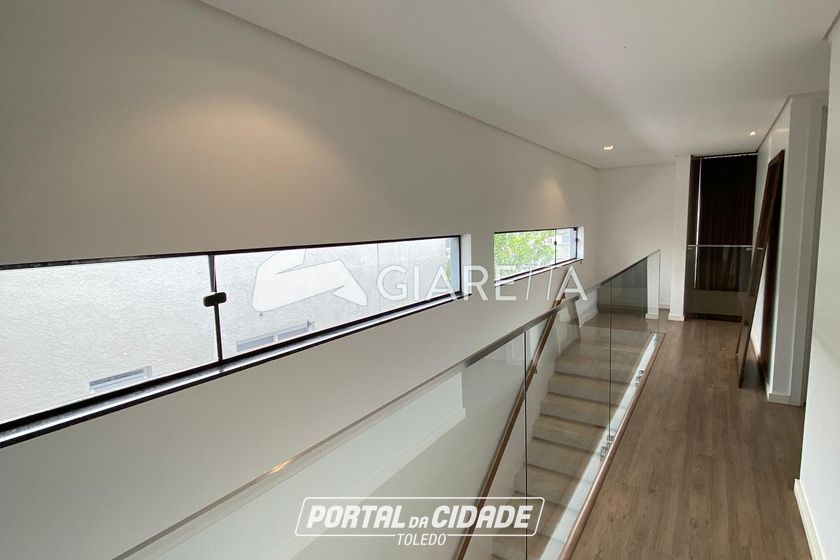 Sobrado &agrave; venda - 125m&sup2; - JARDIM TOCANTINS