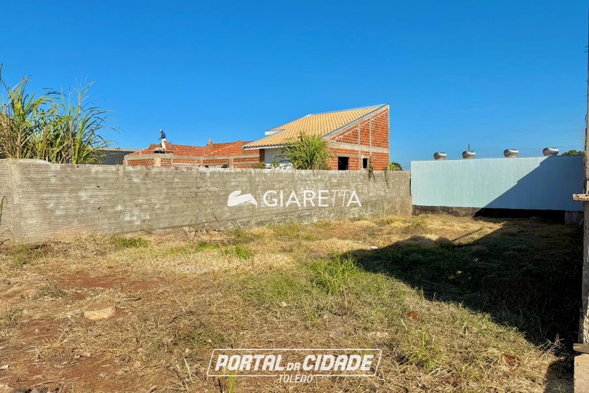 Terreno &agrave; venda - 250m&sup2; - JARDIM COOPAGRO