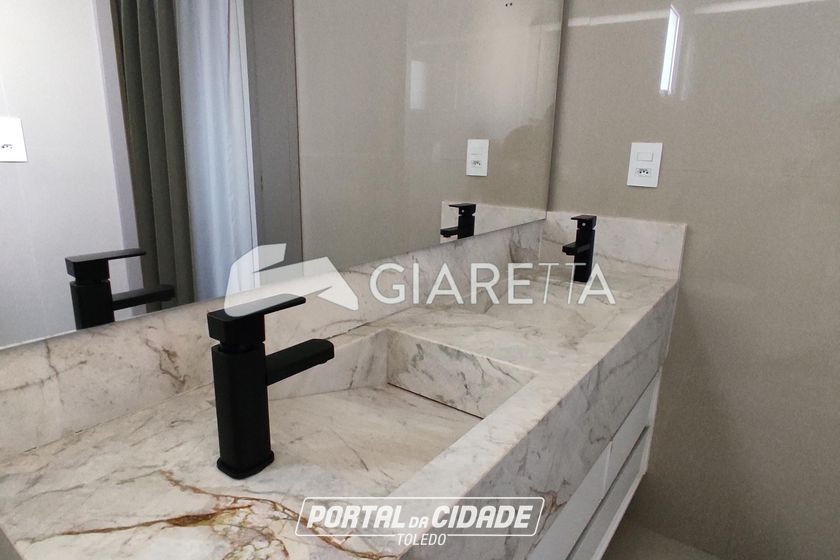 Casa para alugar - 105m&sup2; - JARDIM PANCERA