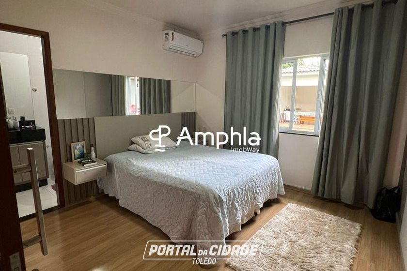 Casa &agrave; venda - 248m&sup2; - Parque S&atilde;o Paulo