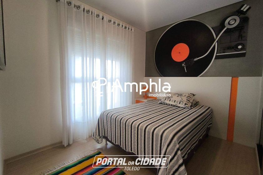 Apartamento &agrave; venda - 230m&sup2; - Centro