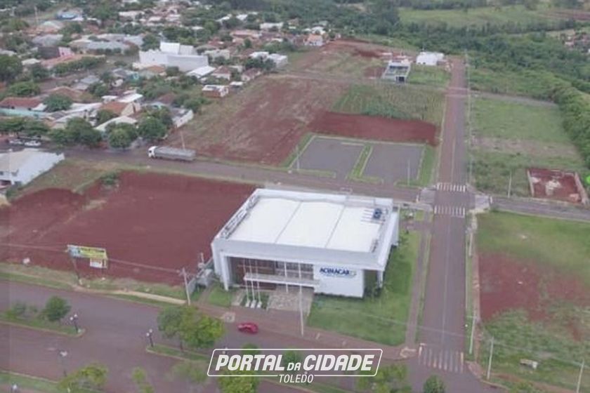 Terreno &agrave; venda - 1700m&sup2; - Marechal