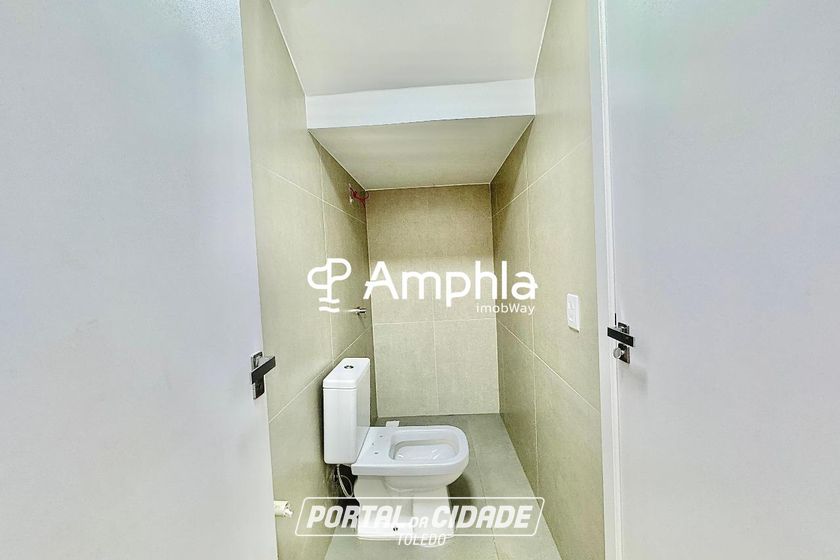 Sobrado &agrave; venda - 217m&sup2; - Recanto Tropical