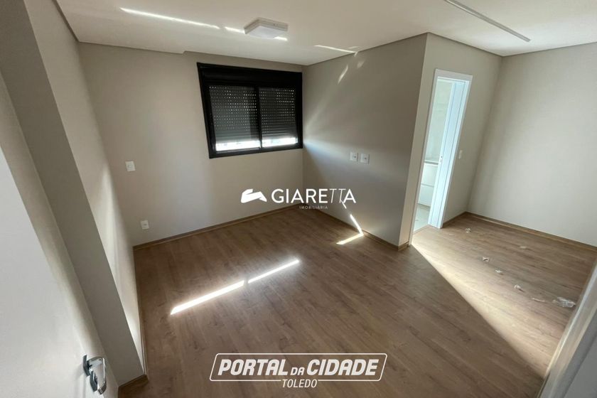 Apartamento para alugar - 110m&sup2; - CENTRO