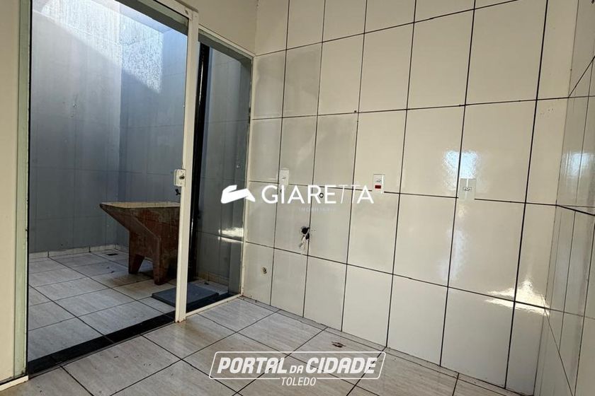 Casa para alugar - 42m&sup2; - JARDIM S&Atilde;O FRANCISCO