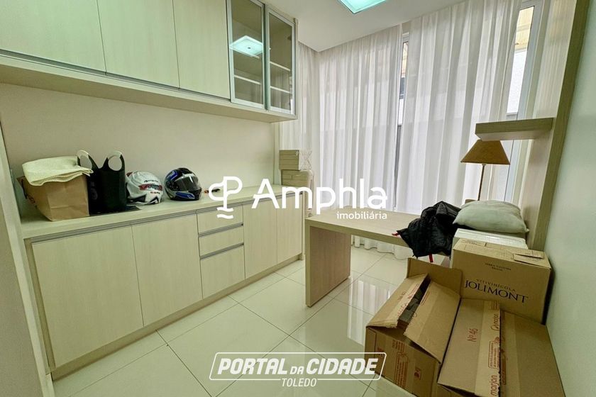 Casa &agrave; venda - 300m&sup2; - FAG