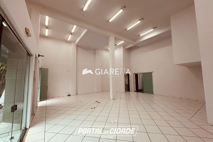 Sala Comercial para alugar - 120m&sup2; - CENTRO
