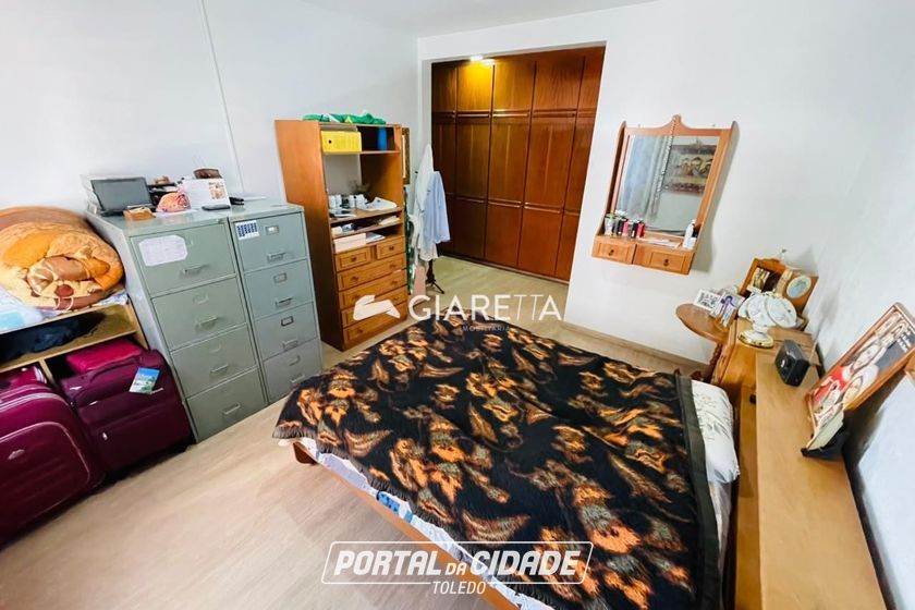 Apartamento &agrave; venda - 137m&sup2; - CENTRO