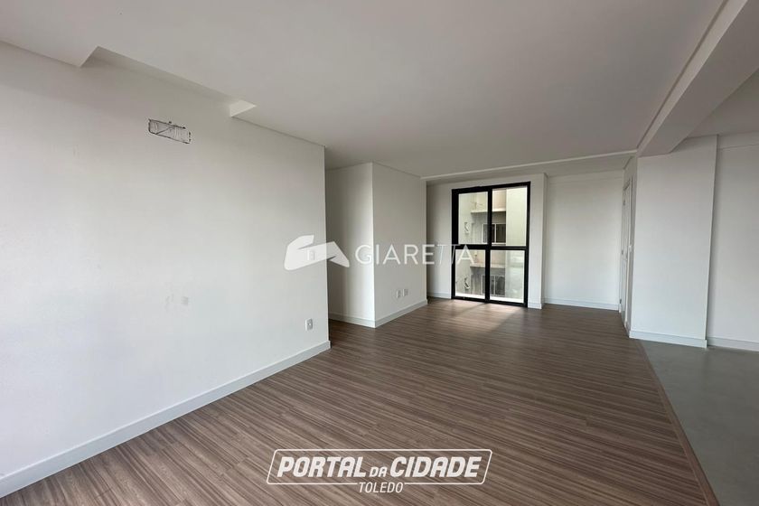 Apartamento &agrave; venda - 105m&sup2; - CENTRO