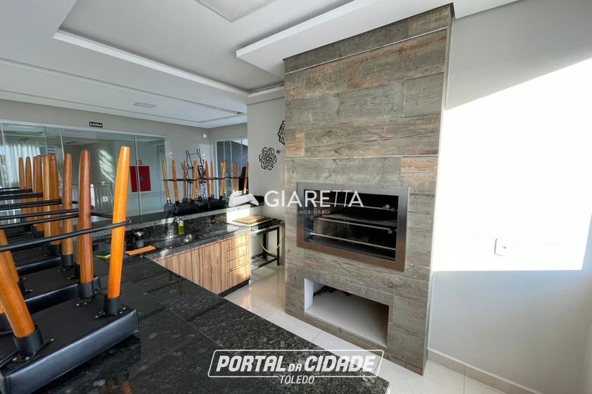 Apartamento para alugar - 100m&sup2; - CENTRO