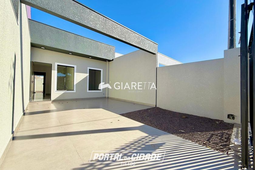Casa &agrave; venda - 49m&sup2; - JARDIM PINHEIRINHO